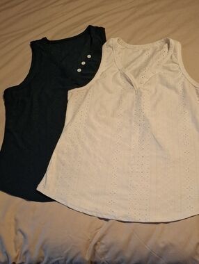Lot Of 2 SHEIN Eyelet Stretch Tanks